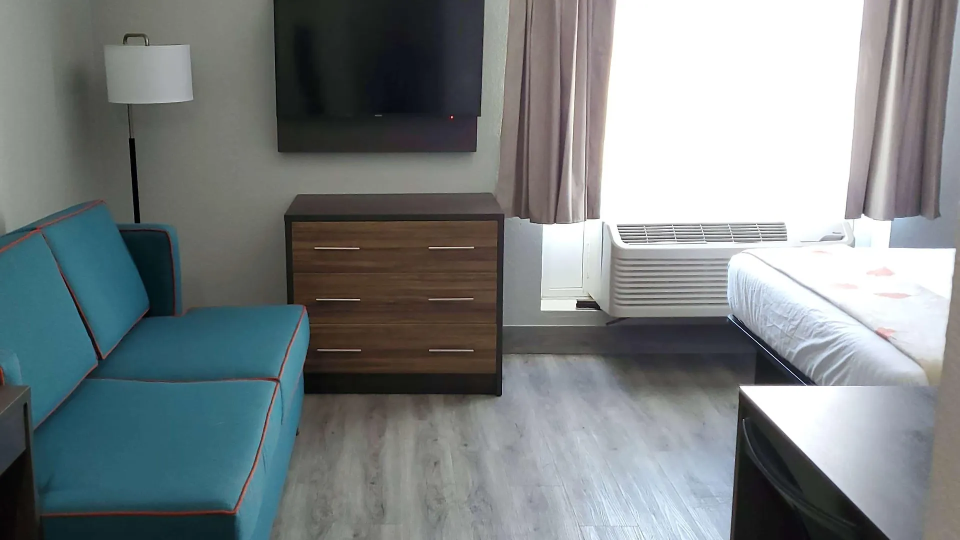 Hawthorn Extended Stay By Wyndham Panama City Beach Upper Grand Lagoon Hotel