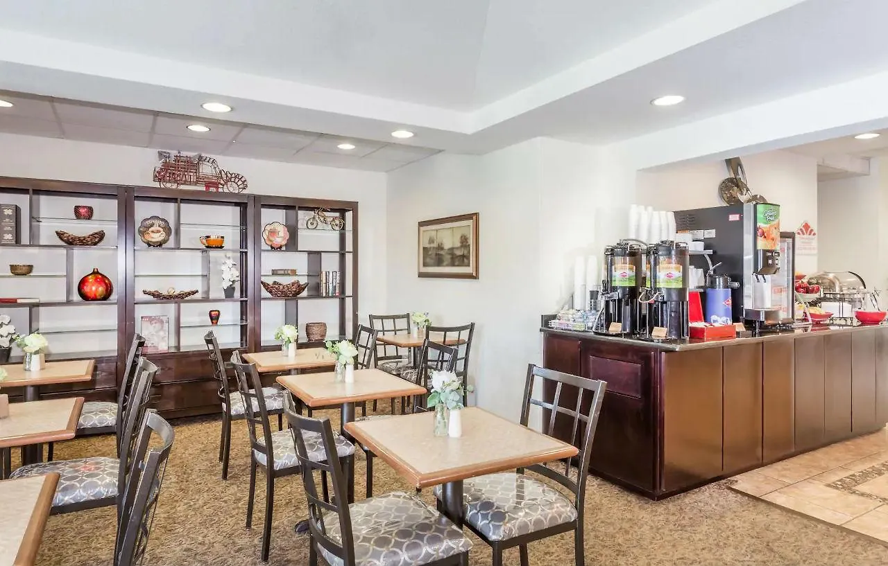 Hawthorn Extended Stay By Wyndham Panama City Beach Upper Grand Lagoon 3*,